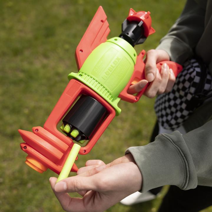 Actual product image Nerf Roblox Boat Building and Treasure Hunting: Spacelock Ray Blaster, includes a code for an exclusive v