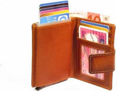 Produktbild Figuretta Kartenschutz Leder mit Reissverschluss