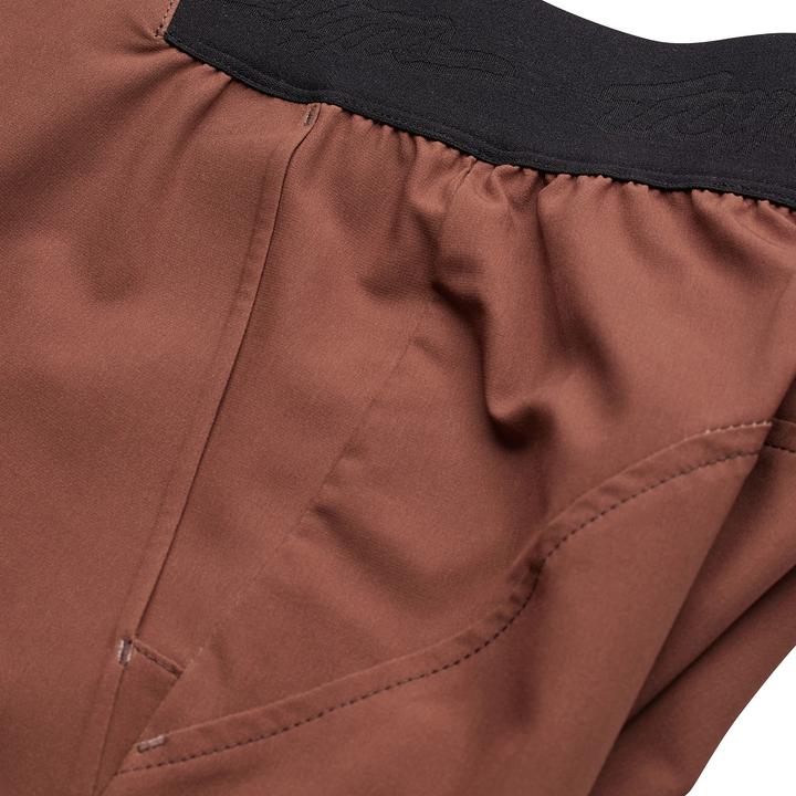 Actual product image Troy Lee Designs Flowline Superlyte Short Shell, Mono, chocolate, 38 (Frequency band 38 (2600 MHz))