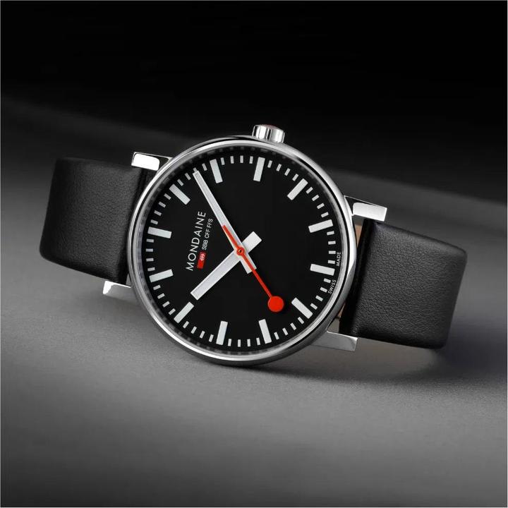 Produktbild Mondaine Evo2 (Analoguhr, 43 mm)