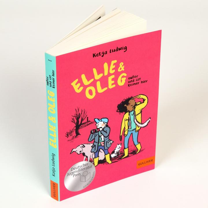 Actual product image Ellie & Oleg. Ausser uns ist keiner hier (German, Heike Herald, Katya Ludwig, 2024)