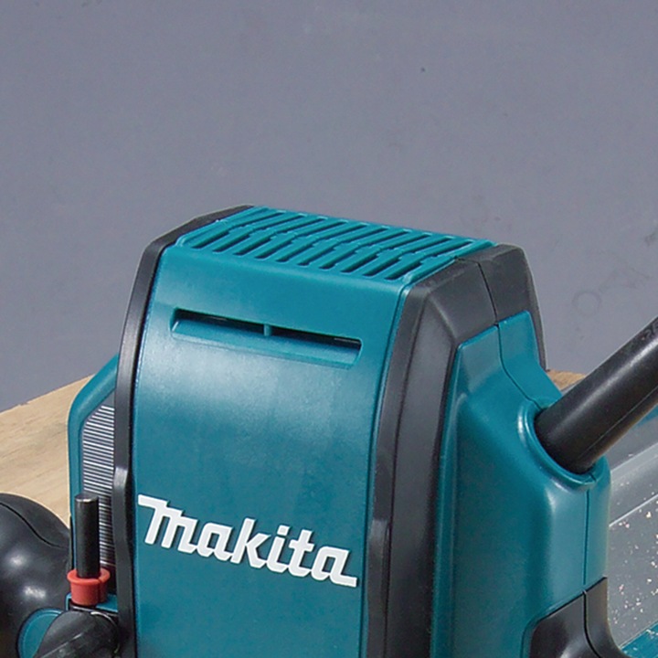 Actual product image Makita RP0900J 900W in Makpac router