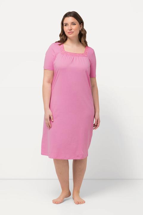Immagine prodotto Ulla Popken Camicia da notte con pizzo, scollo rettangolare e mezze maniche (50, 52)
