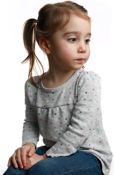 Actual product image Westcott X-Drop Pro - High-Key White (8' x 8') Wrinkle-Resistant Backdrop, 2.4x2.4m (243.80 cm, 243.80 cm)