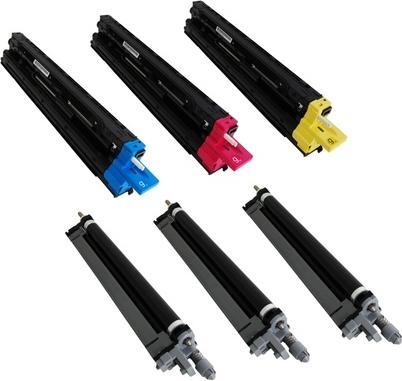 Image du produit Magni Kyocera 1702NP0UN1 / MK-8325B Kit de maintenance noir