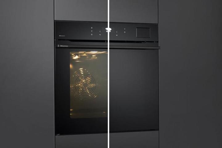 Actual product image Hisense Backofen Pyrolyse BlackGlass HI8 BI 614P8B Glasfront schwarz