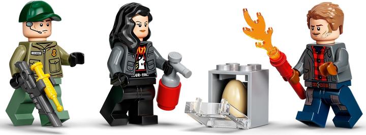 Actual product image LEGO T. Rex outbreak (76944, LEGO Jurassic World)