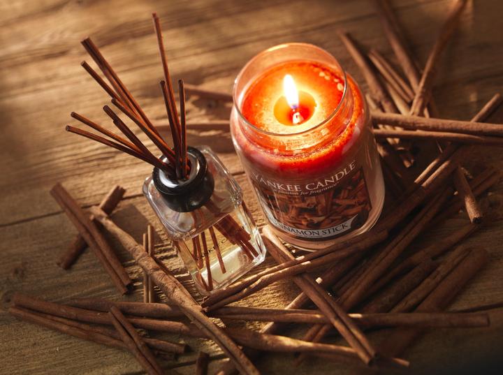 Actual product image Yankee Candle Cinnamon Stick (623 g)