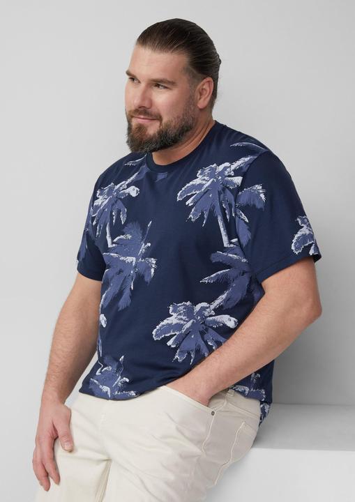 Produktbild S.Oliver T-Shirt T-Shirt aus Baumwolle mit All-over-Print (XXL)