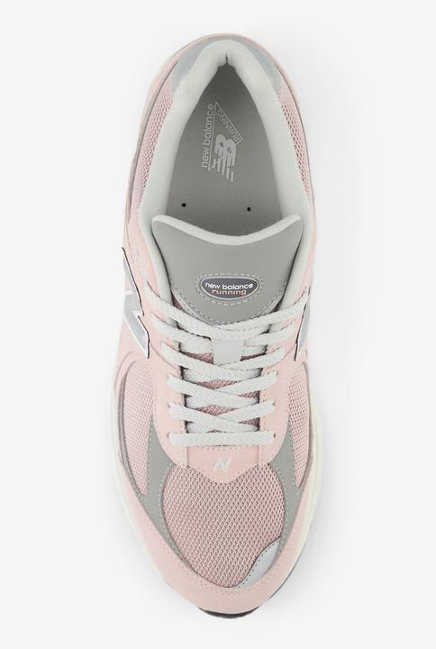 Image du produit New Balance M2002RFC (44)