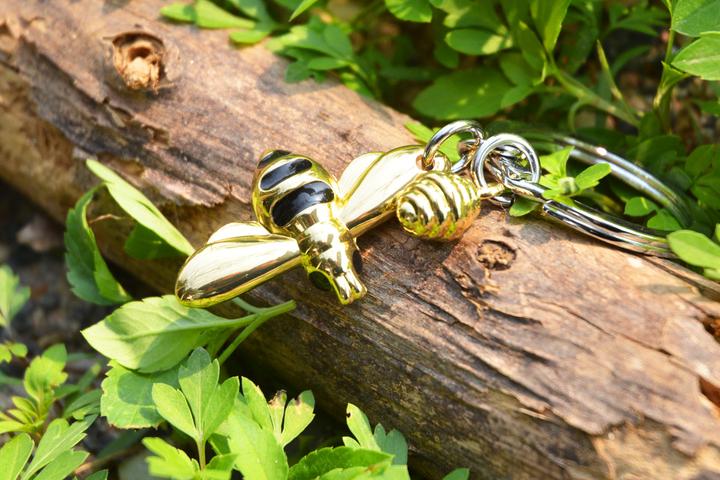 Actual product image Metalmorphose Key fob bee