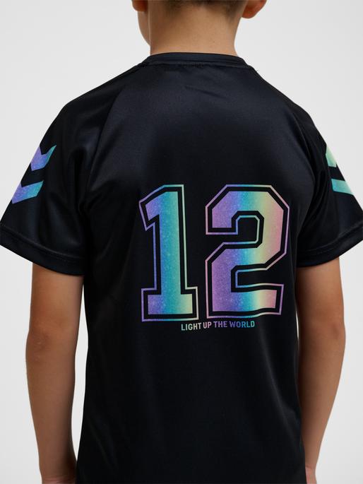 Actual product image hummel hmlSHIMMER T-SHIRT S/S (140)