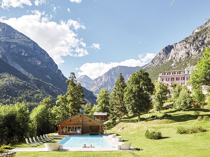 Produktbild Smartbox Erhabene Wellness in den Bagni Nuovi di Bormio: Tageseintritt für 2 und Spa-Kit (2 Pers.)