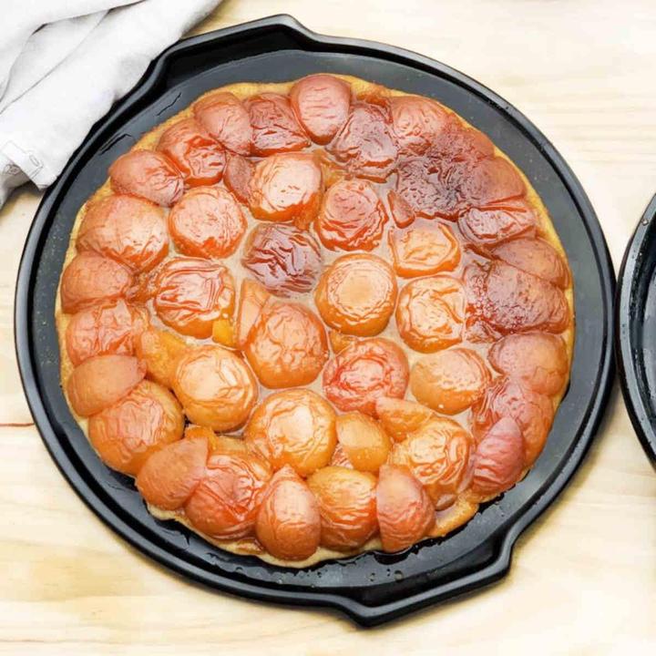 Productafbeelding Emile Henry Henry Tarte Tatin Fusain 33cm - september (33 cm)