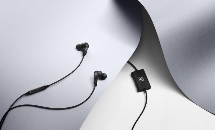 Immagine prodotto B&O Beoplay E4 (ANC, 20 h, Cablato)