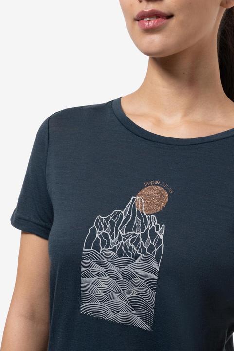Actual product image Super Natural Women's Preikestolen Cliffs Tee (S)