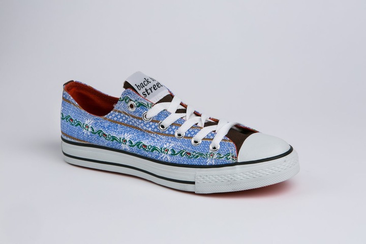 Actual product image IH Low Cut Hoselupf Edelweiss blue (41)