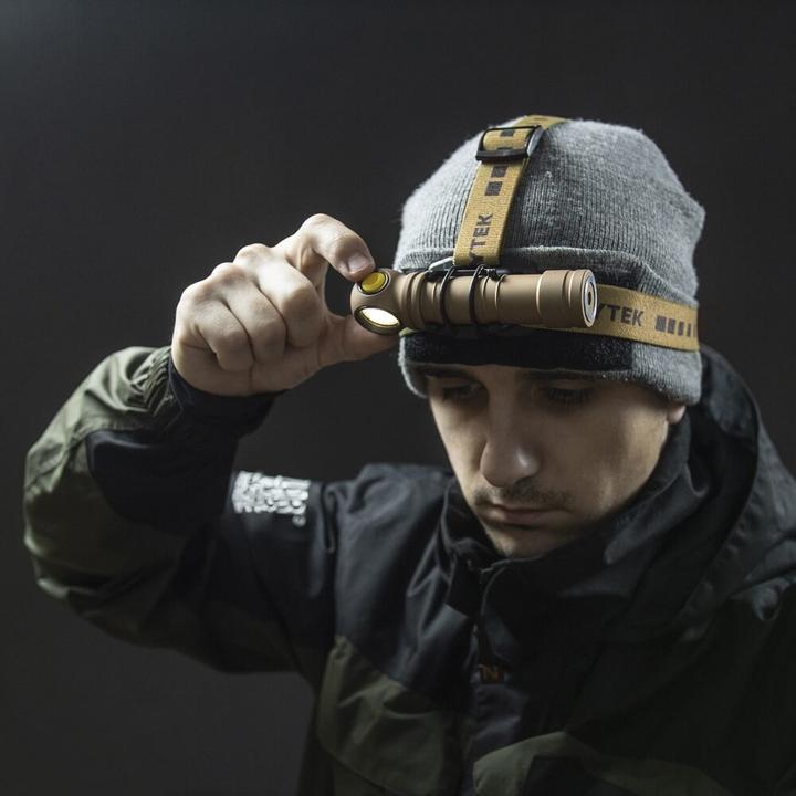 Produktbild ArmyTek Wizard C2 Pro Max Sand White LED Taschenlampe mit Gürtelclip, mit Holster akkubetrieben 400 (12.15 cm, 4000 lm)