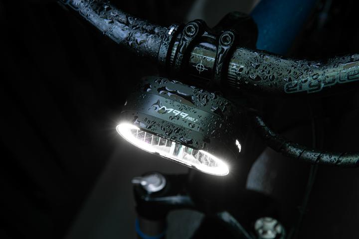 Actual product image Supernova M99 Pro 2 (3000 lm, 450 lm)