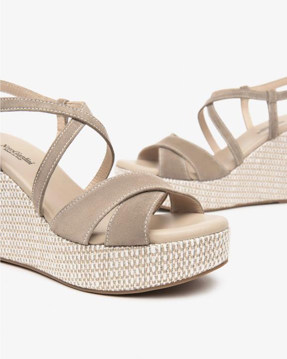 Actual product image Nero Giardini Sandalen (41)