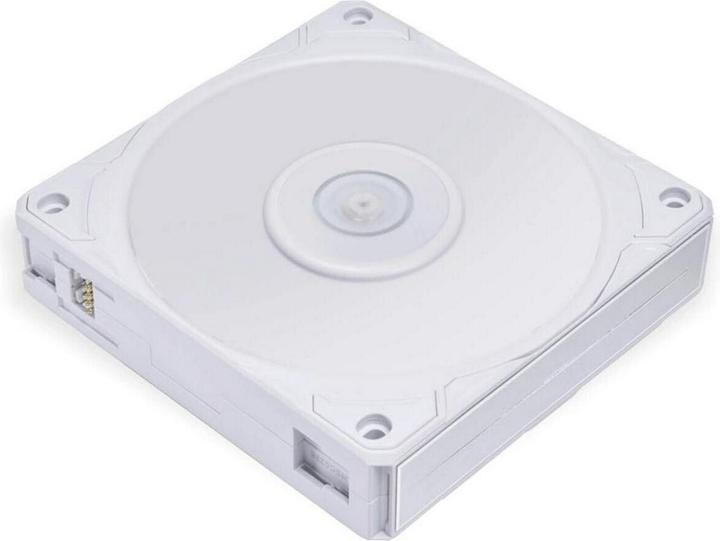 Actual product image Lian-Li UNI FAN P28 (120 mm, 1 x)