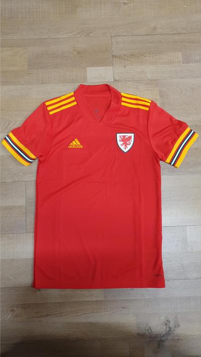 Actual product image adidas Wales EM Jersey (S)