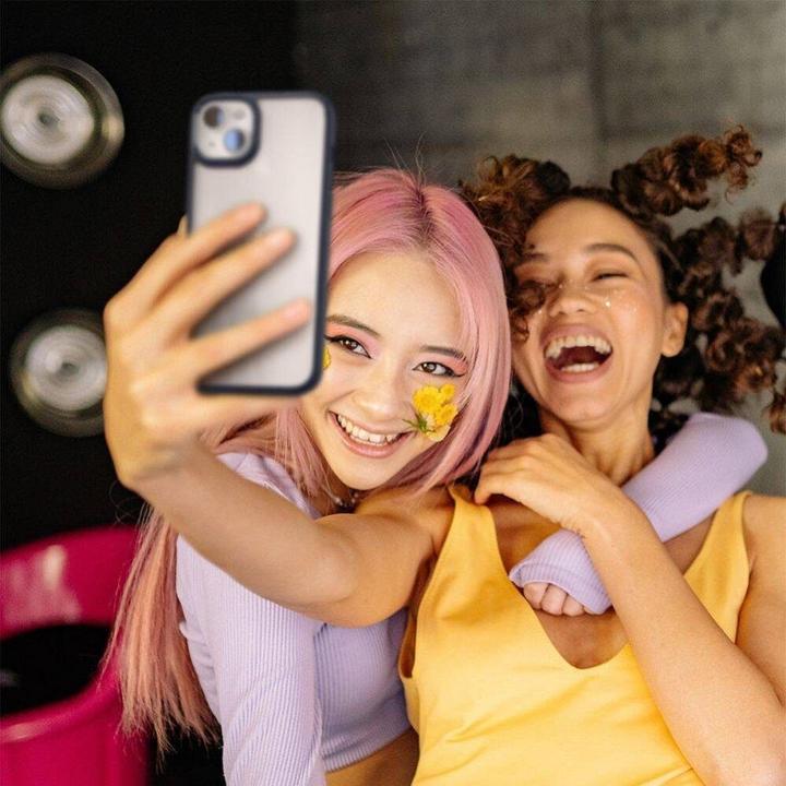 Actual product image Spigen Ultra Hybrid Case (Apple iPhone 16)