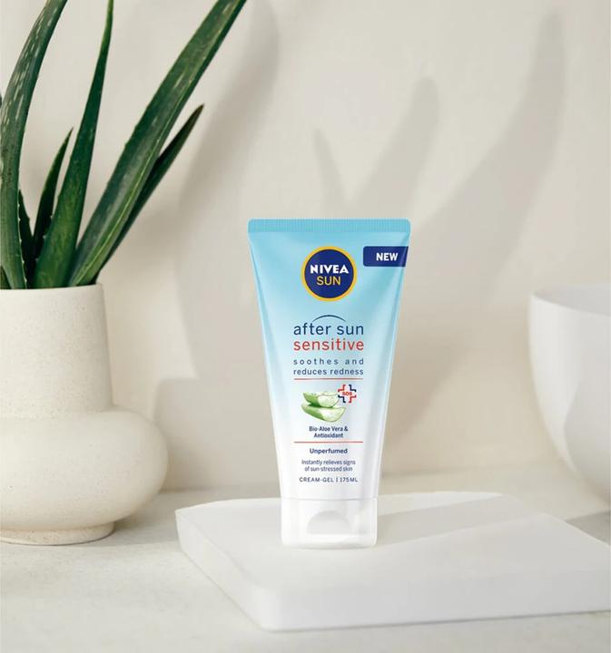 Actual product image NIVEA Sensitive SOS (175 ml, After Sun Gel)