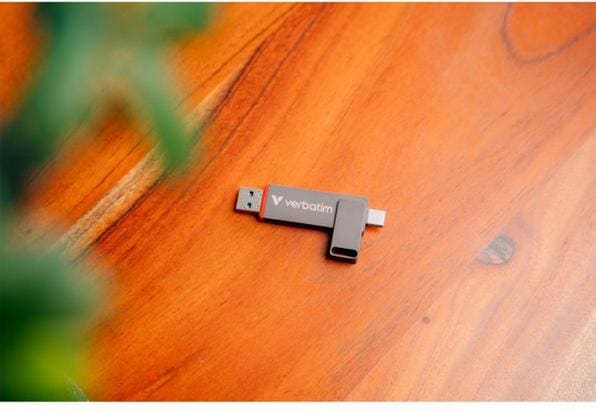 Actual product image Verbatim Dual QuickStick (128 GB, USB-A, USB-C)