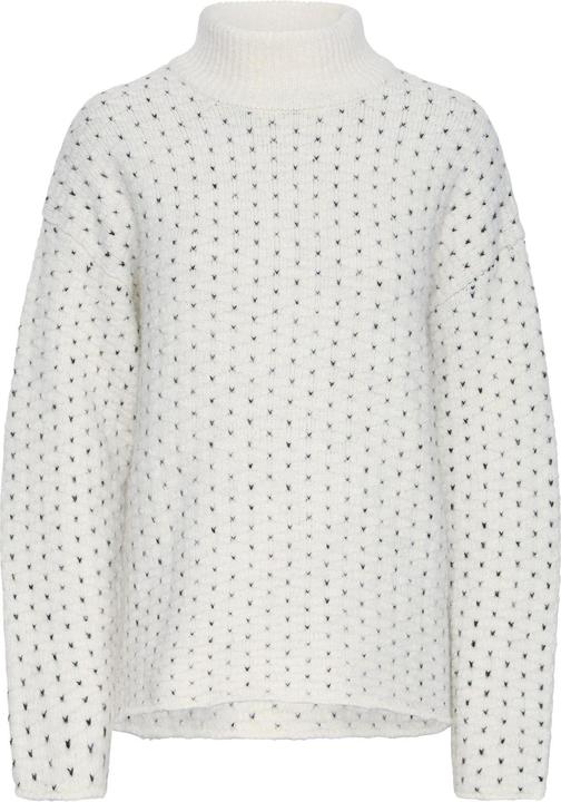 cloud dancer w black dot