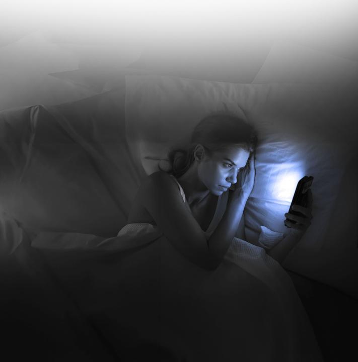 Actual product image Cellularline Antiblue Xtreme Glass (1 pcs., Apple iPhone 16 Pro Max)