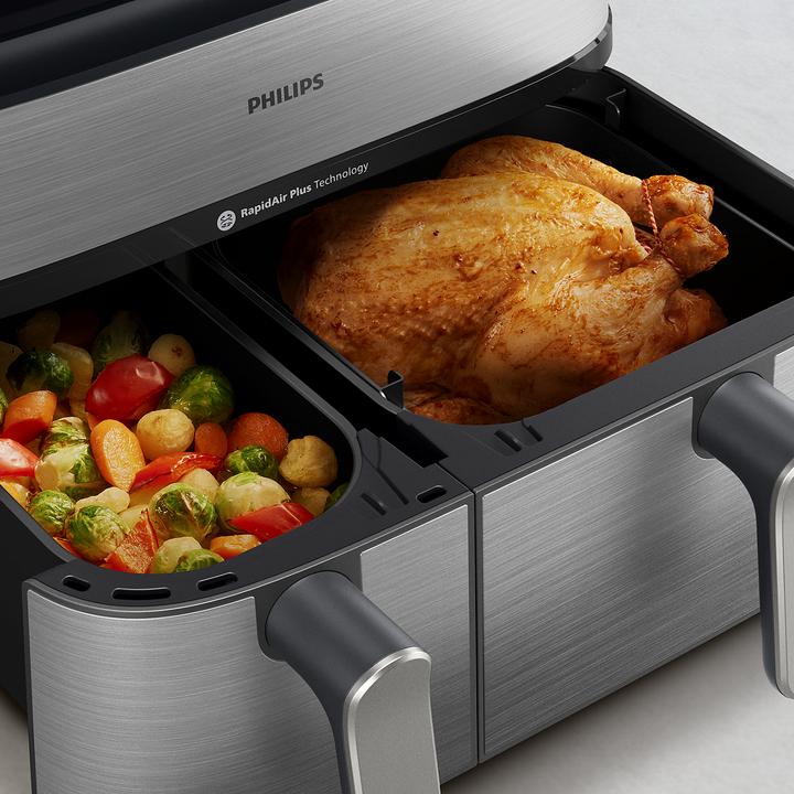Actual product image Philips Steam Airfryer Dual Basket NA555/09