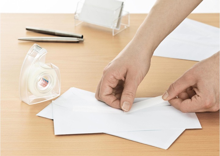 Actual product image tesa 1x tesafilm INVISIBLE with hand dispenser, matt-invisible, age-resistant and tear-resistant