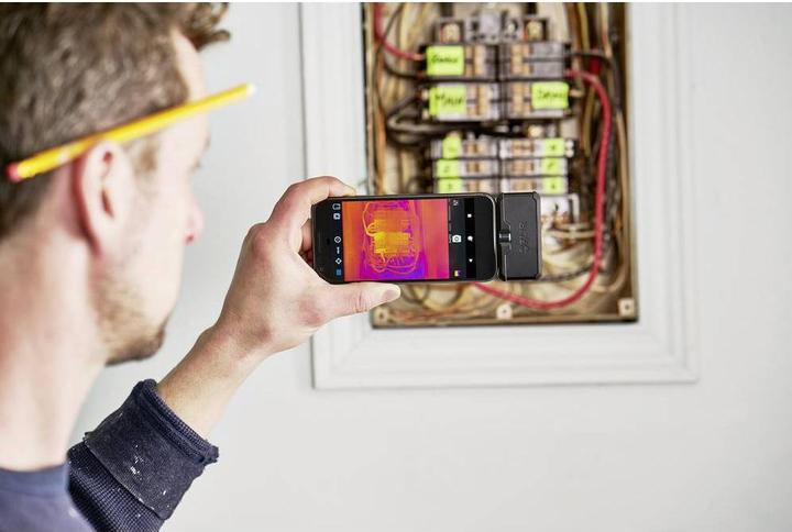 Actual product image Flir ONE Pro Thermography Camera USB-C