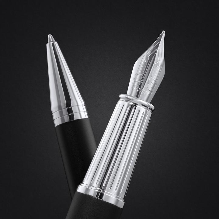 Actual product image Parker Pen PARKER Ingenuity Legacy of Flight Kugelschreiber Medium sw Geschenkbox (Black, Silver, 1x)