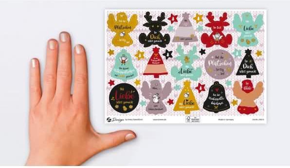 Actual product image Avery Christmas stickers