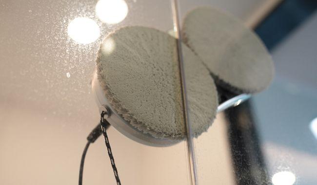 Actual product image Eziclean Windobot S3 Max