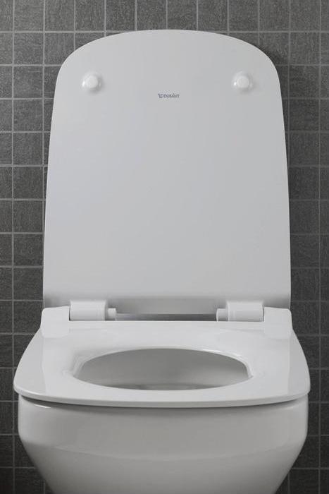 Actual product image Duravit Durastyle Rimless white wall-hung WC set with SoftClose WC seat and concealed fixings