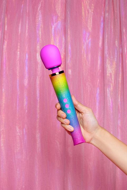 Actual product image Le Wand Rainbow Ombre Petite Massager