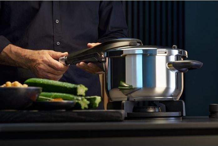 Actual product image WMF Cooking pot set (22 cm, Steam cooker, Stainless steel)