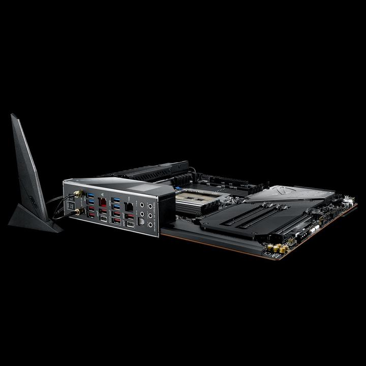 Actual product image ASUS ROG Zenith II Extreme (TRX4, E-ATX)