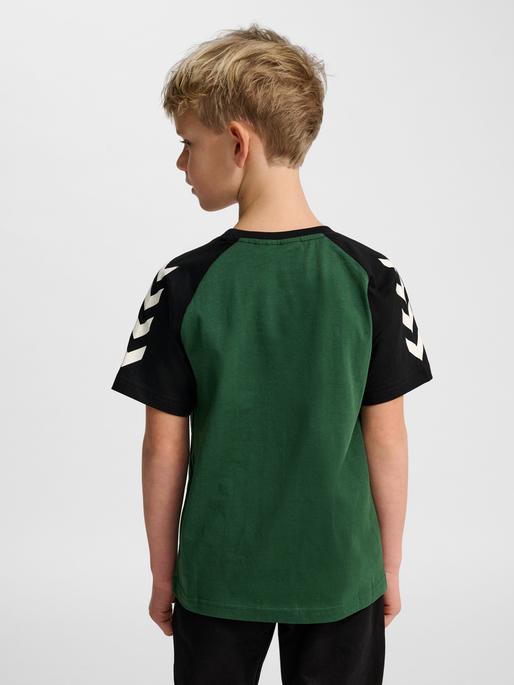 Produktbild hummel hmlJR LOGO T-SHIRT S/S (26, 28)