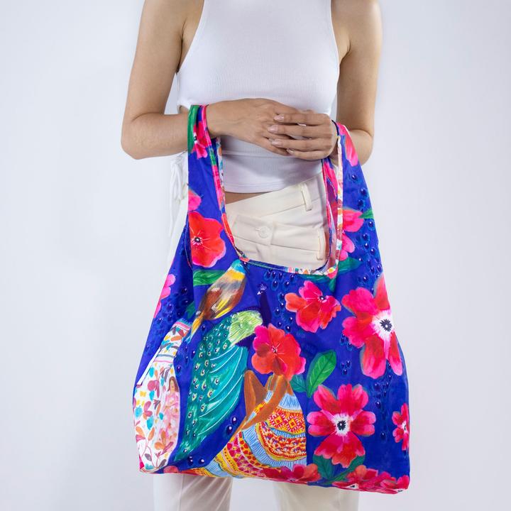 Actual product image Kind Bag Medium Bag RF Hiding