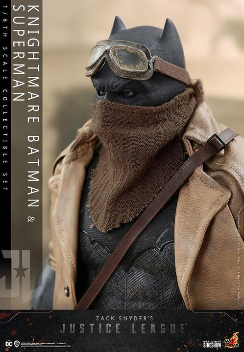 Image du produit Hot Toys Zack Snyder's Justice League "Knightmare Batman & Superman" 1/6 Scale Figurines Set