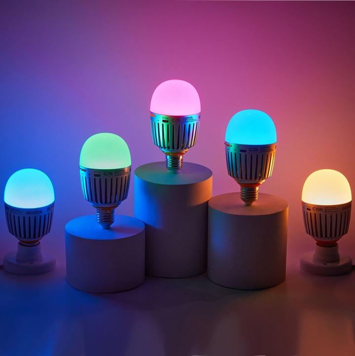Produktbild Godox KNOWLED RGBWW C10R Creative Bulb 8 Light Kit(E27)