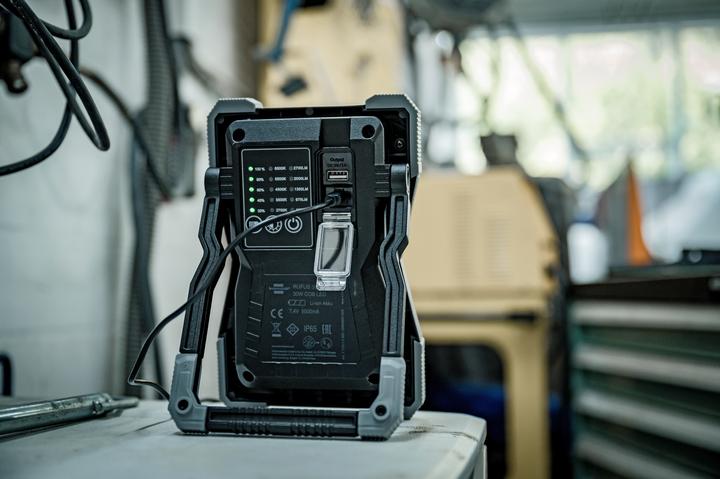 Produktbild Brennenstuhl Rufus 15Cri 96 (2700 lm)