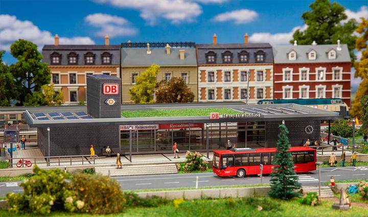 Actual product image Faller Wittenberg train station