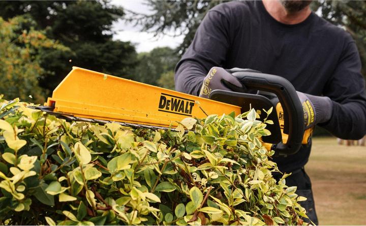 Produktbild DeWalt 18V Akku-Heckenschere, 60cm inkl. 1x 5Ah (Akkubetrieb)