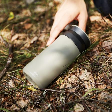 Actual product image KINTO - Isolierbecher Travel Tumbler beige (0.35 l)