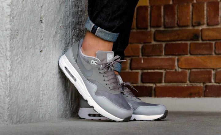 Produktbild Nike Air Max 1 Ultra 2.0 Essential (46)